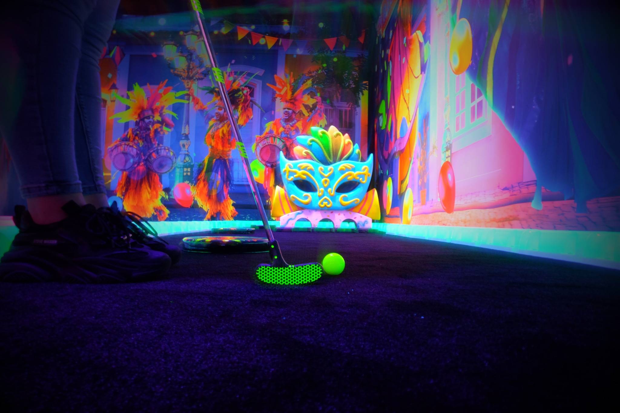 GlowGolf