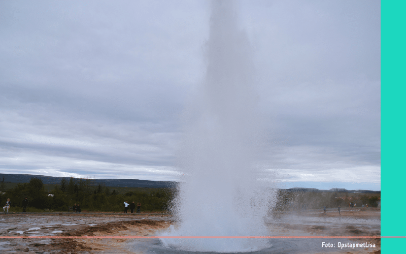 IJsland De Strokkur geiser