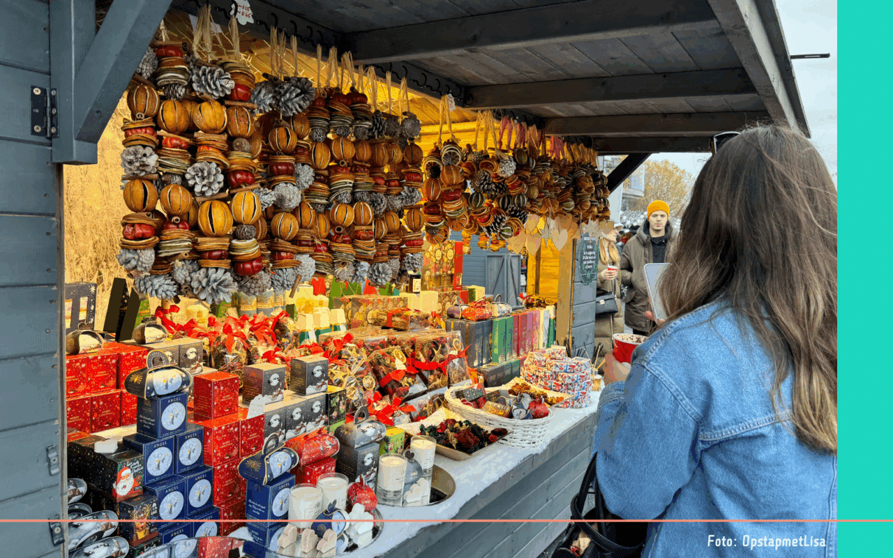 Londen in kerstsfeer Winter by the river (1)