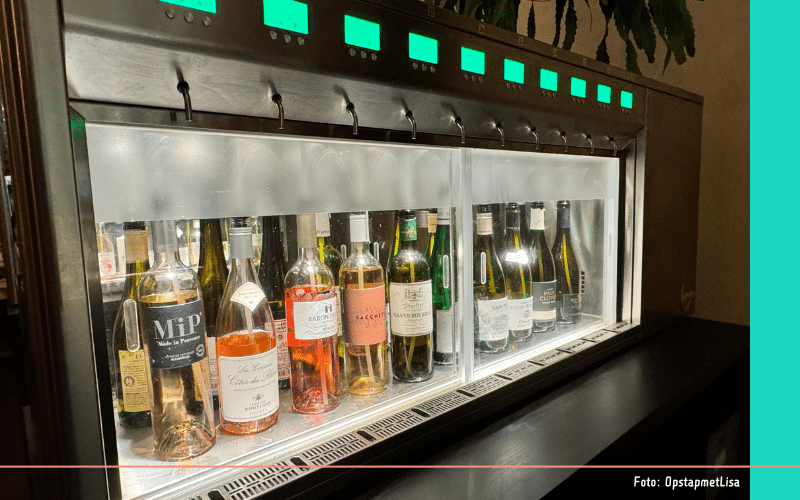 zelf wijn inschenken uit stellage