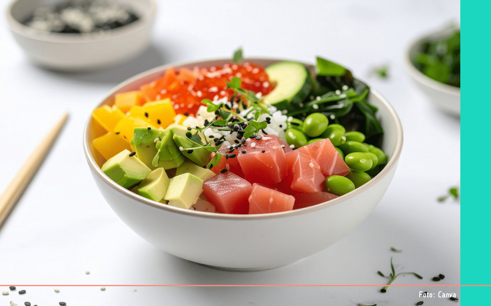 pokebowl met vis, mango, avocado en edamame